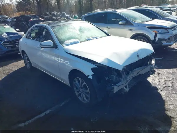55SWF4KB9GU124857 2016 MERCEDES-BENZ C-KLASSE - Image 1