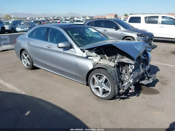 55SWF4KB9GU135700 2016 MERCEDES-BENZ C-KLASSE - Image 1
