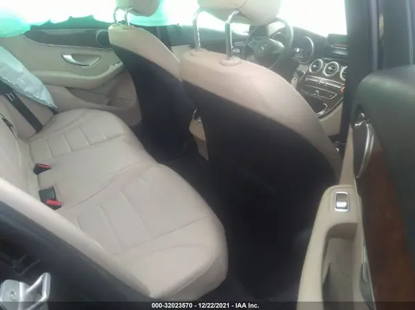 55SWF4KB9GU136975 2016 MERCEDES-BENZ C-KLASSE - Image 8