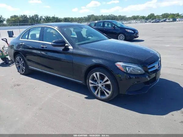 55SWF4KB9GU167921 2016 MERCEDES-BENZ C-KLASSE - Image 1