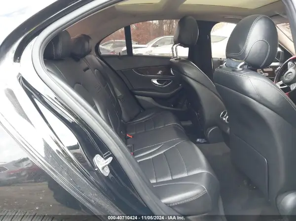 55SWF4KB9HU203236 2017 MERCEDES-BENZ C-KLASSE - Image 8