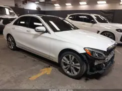 55SWF4KB9JU251390 2018 MERCEDES-BENZ C-KLASSE