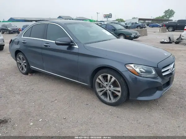55SWF4KBXGU120719 2016 MERCEDES-BENZ C-KLASSE - Image 1