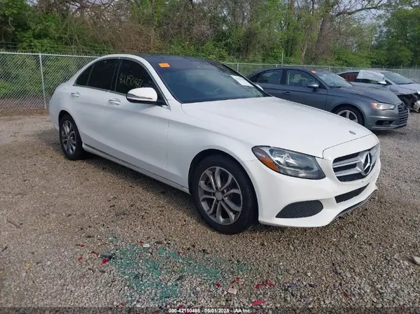 55SWF4KBXGU127315 2016 MERCEDES-BENZ C-KLASSE - Image 1