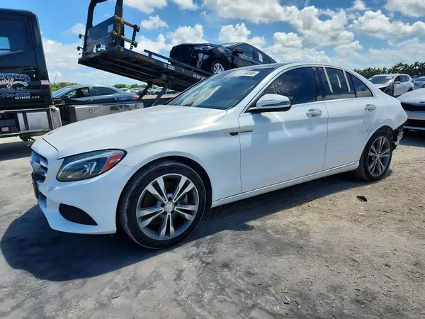 55SWF4KBXGU141974 2016 MERCEDES-BENZ C-KLASSE - Image 1