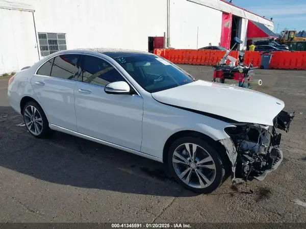 55SWF4KBXGU167930 2016 MERCEDES-BENZ C-KLASSE - Image 1
