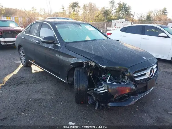 55SWF4KBXHU196071 2017 MERCEDES-BENZ C-KLASSE - Image 1