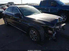 55SWF4KBXHU227061 2017 MERCEDES-BENZ C-KLASSE