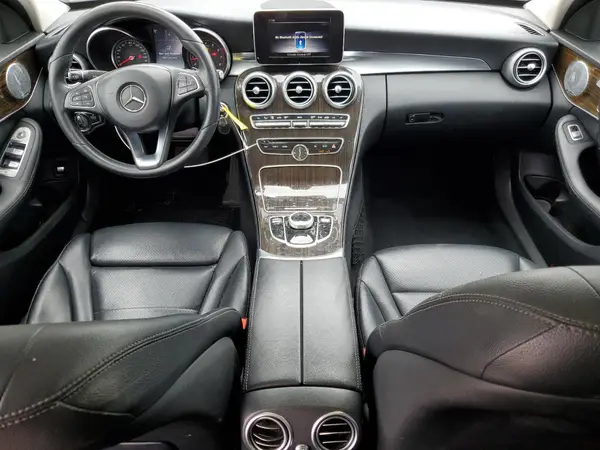 55SWF4KBXJU253813 2018 MERCEDES-BENZ C-KLASSE - Image 8
