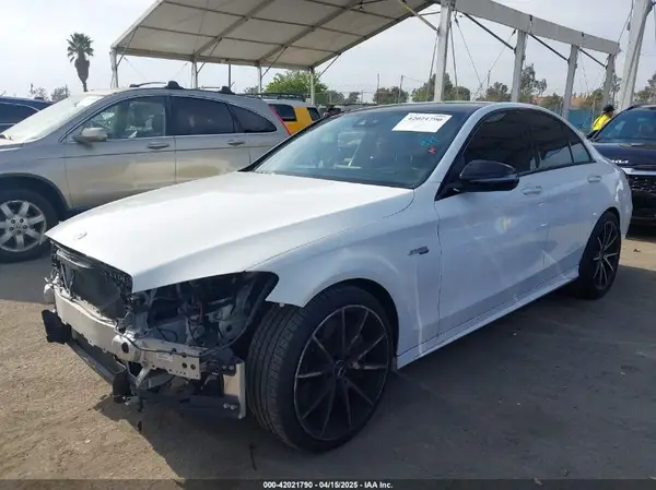 55SWF6EB5HU186085 2017 MERCEDES-BENZ C-KLASSE - Image 2