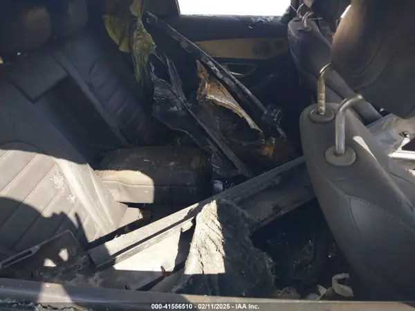 55SWF6EB7KU289662 2019 MERCEDES-BENZ C-KLASSE - Image 8