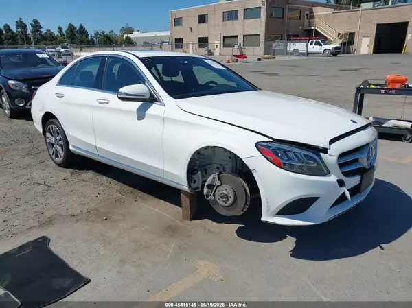 55SWF8DB0KU300126 2019 MERCEDES-BENZ C-KLASSE - Image 1