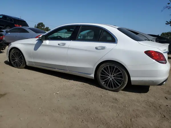 55SWF8DB0KU304659 2019 MERCEDES-BENZ C-KLASSE - Image 2
