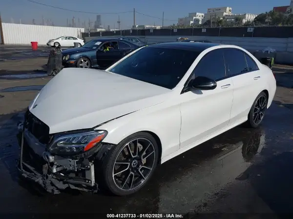 55SWF8DB1KU292084 2019 MERCEDES-BENZ C-KLASSE - Image 2