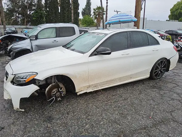 55SWF8DB1KU292540 2019 MERCEDES-BENZ C-KLASSE - Image 1
