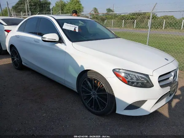 55SWF8DB1KU308347 2019 MERCEDES-BENZ C-KLASSE - Image 1