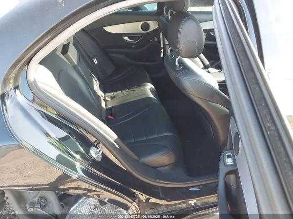 55SWF8DB1KU318960 2019 MERCEDES-BENZ C-KLASSE - Image 8