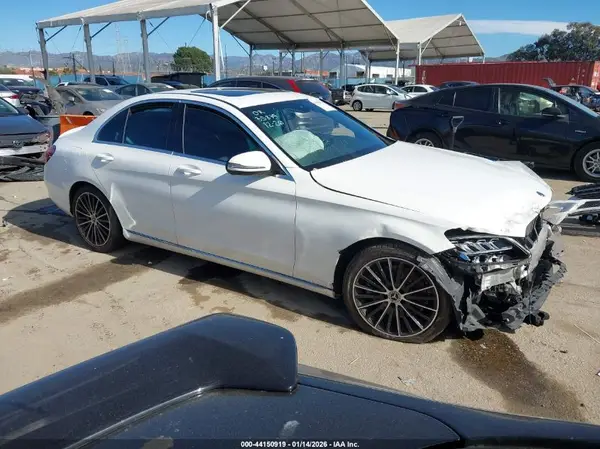 55SWF8DB2KU288660 2019 MERCEDES-BENZ C-KLASSE - Image 1