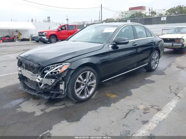 55SWF8DB2KU298654 2019 MERCEDES-BENZ C-KLASSE - Image 2