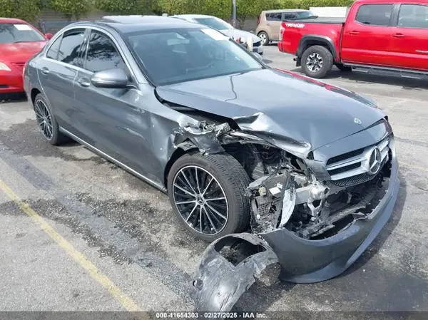 55SWF8DB2KU300399 2019 MERCEDES-BENZ C-KLASSE - Image 1