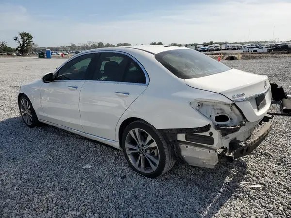 55SWF8DB2KU304145 2019 MERCEDES-BENZ C-KLASSE - Image 2