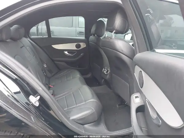 55SWF8DB2KU315534 2019 MERCEDES-BENZ C-KLASSE - Image 8