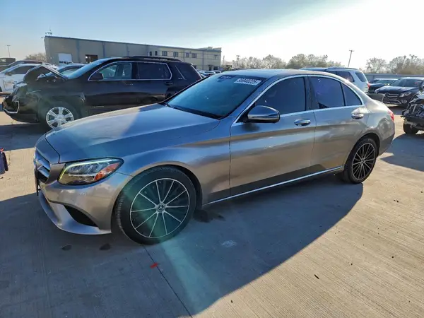 55SWF8DB3KU300623 2019 MERCEDES-BENZ C-KLASSE - Image 1