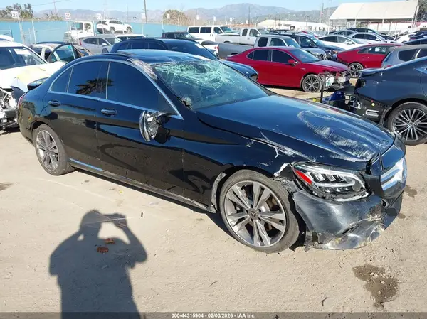 55SWF8DB3KU302808 2019 MERCEDES-BENZ C-KLASSE - Image 1