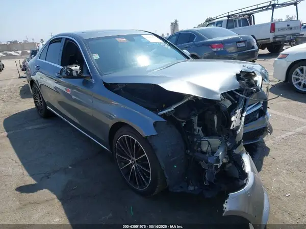 55SWF8DB3KU312562 2019 MERCEDES-BENZ C-KLASSE - Image 1