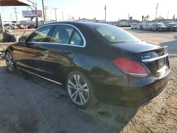 55SWF8DB4KU319326 2019 MERCEDES-BENZ C-KLASSE - Image 2
