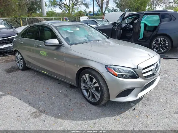 55SWF8DB6KU290010 2019 MERCEDES-BENZ C-KLASSE - Image 1
