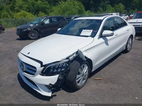 55SWF8DB6KU294302 2019 MERCEDES-BENZ C-KLASSE - Image 2
