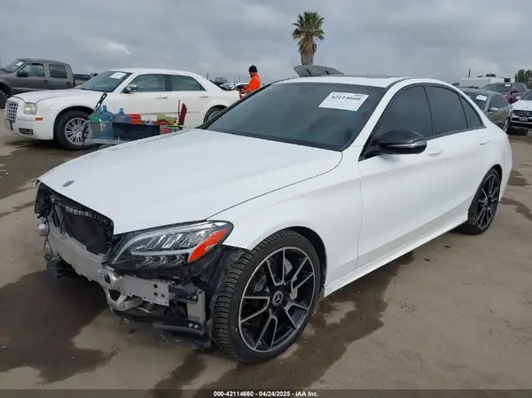 55SWF8DB6KU315584 2019 MERCEDES-BENZ C-KLASSE - Image 2