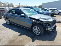55SWF8DB7KU295443 2019 MERCEDES-BENZ C-KLASSE