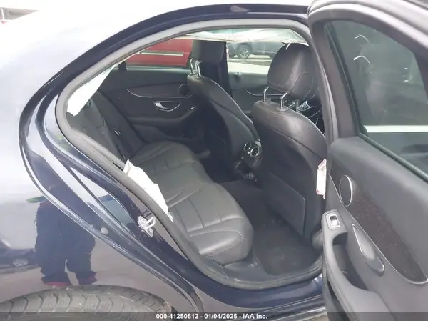 55SWF8DB8KU299565 2019 MERCEDES-BENZ C-KLASSE - Image 8