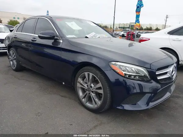 55SWF8DB8KU304604 2019 MERCEDES-BENZ C-KLASSE - Image 1