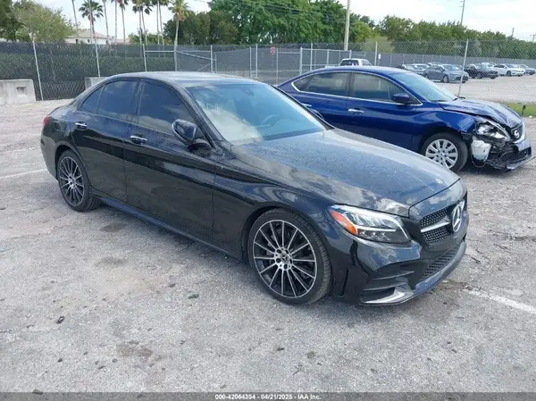 55SWF8DB8KU308099 2019 MERCEDES-BENZ C-KLASSE - Image 1