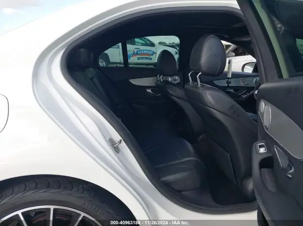 55SWF8DB8KU311262 2019 MERCEDES-BENZ C-KLASSE - Image 8