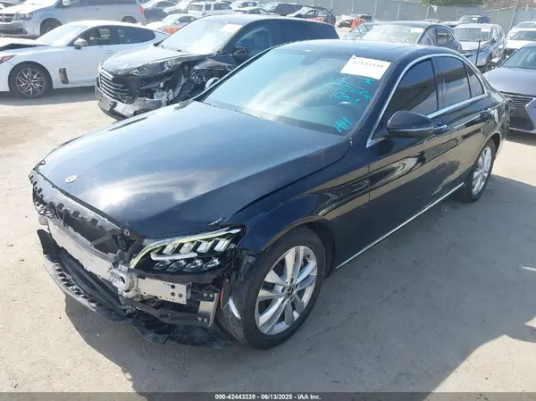 55SWF8DB8KU315506 2019 MERCEDES-BENZ C-KLASSE - Image 2