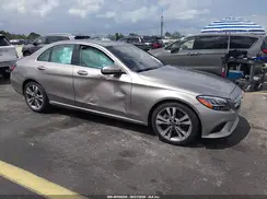55SWF8DB8KU317255 2019 MERCEDES-BENZ C-KLASSE