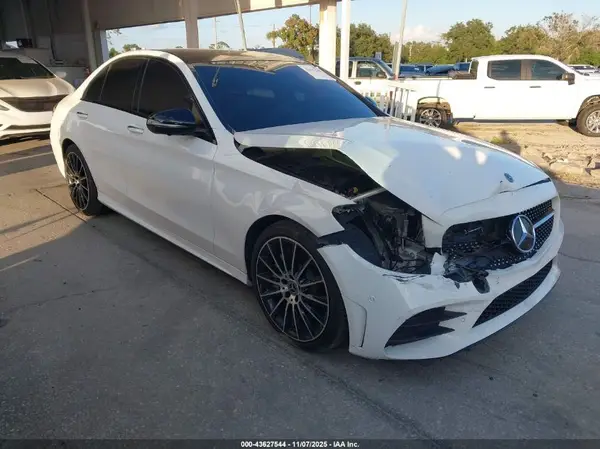 55SWF8DB8LU329567 2020 MERCEDES-BENZ C-KLASSE - Image 1