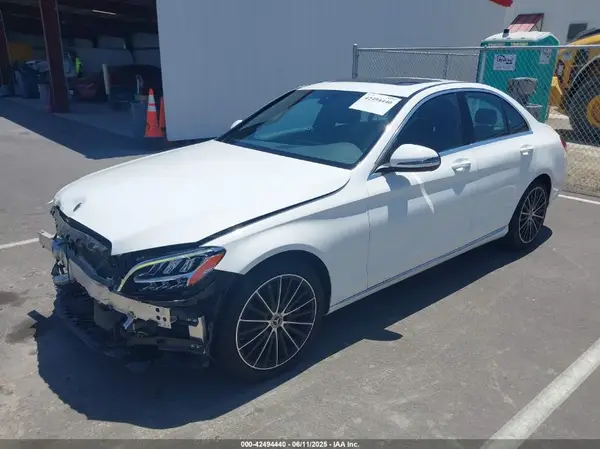 55SWF8DB9KU309634 2019 MERCEDES-BENZ C-KLASSE - Image 2