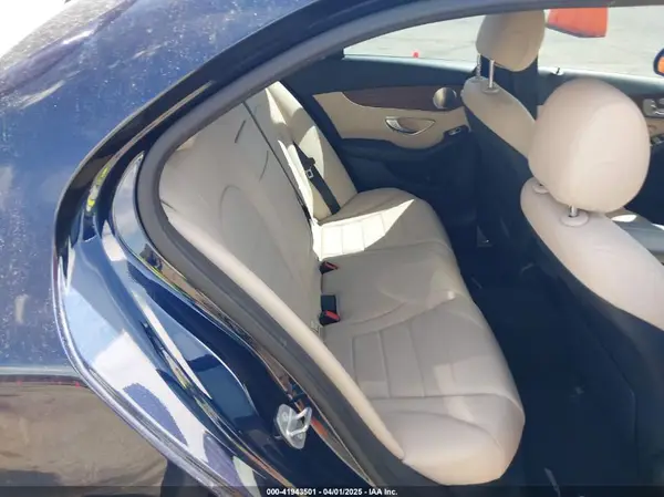 55SWF8DB9KU321024 2019 MERCEDES-BENZ C-KLASSE - Image 8