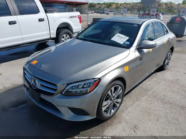 55SWF8EB0KU314445 2019 MERCEDES-BENZ C-KLASSE - Image 2