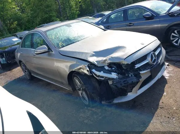 55SWF8EB0LU329223 2020 MERCEDES-BENZ C-KLASSE - Image 1