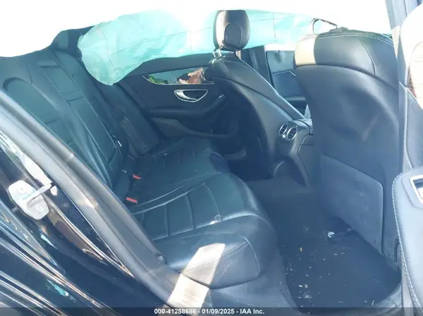 55SWF8EB1KU305740 2019 MERCEDES-BENZ C-KLASSE - Image 8