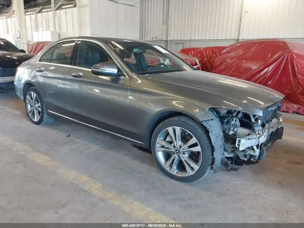 55SWF8EB3KU301575 2019 MERCEDES-BENZ C-KLASSE - Image 1
