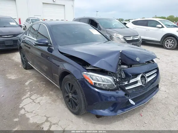 55SWF8EB4KU290828 2019 MERCEDES-BENZ C-KLASSE - Image 1