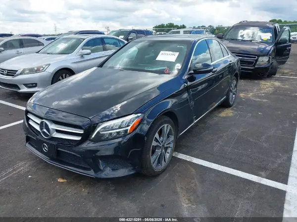 55SWF8EB4KU303738 2019 MERCEDES-BENZ C-KLASSE - Image 2