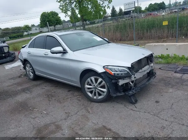 55SWF8EB4KU313069 2019 MERCEDES-BENZ C-KLASSE - Image 1